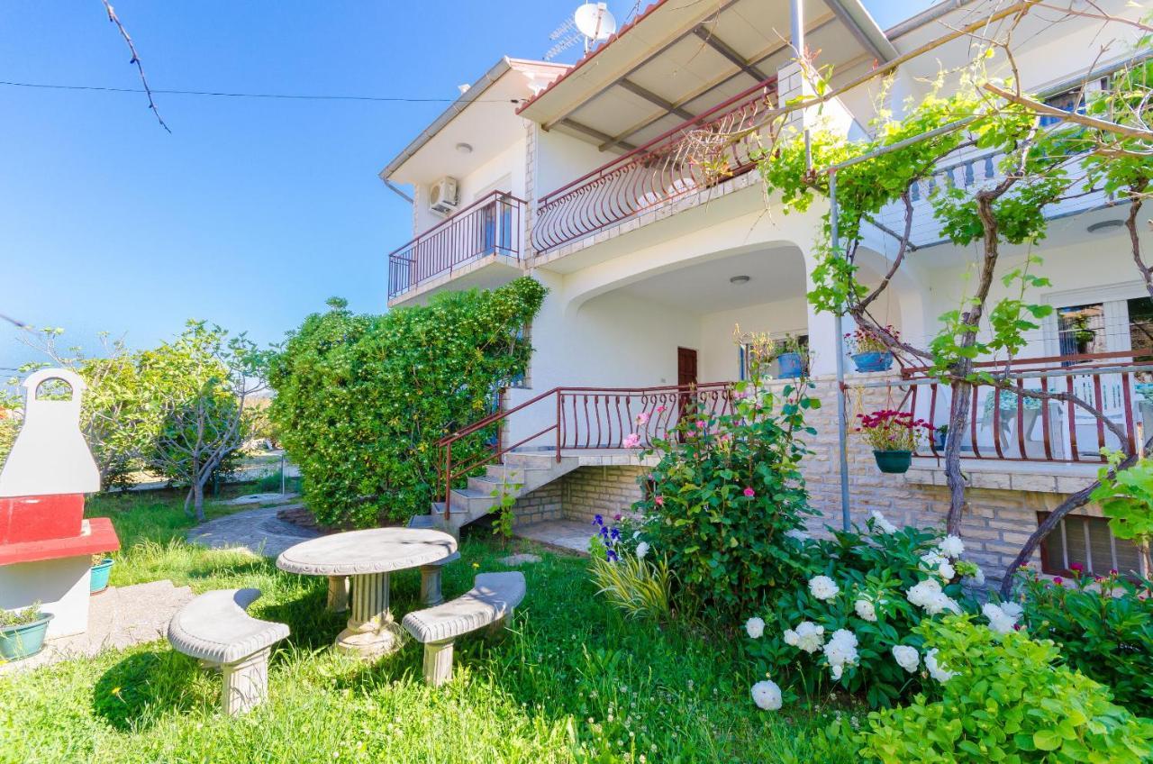 Apartments Slavica R Banjol Exteriör bild