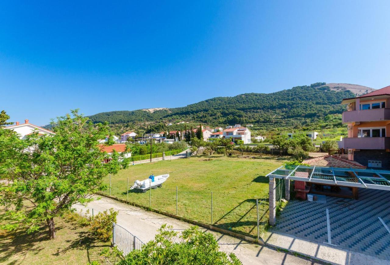 Apartments Slavica R Banjol Exteriör bild